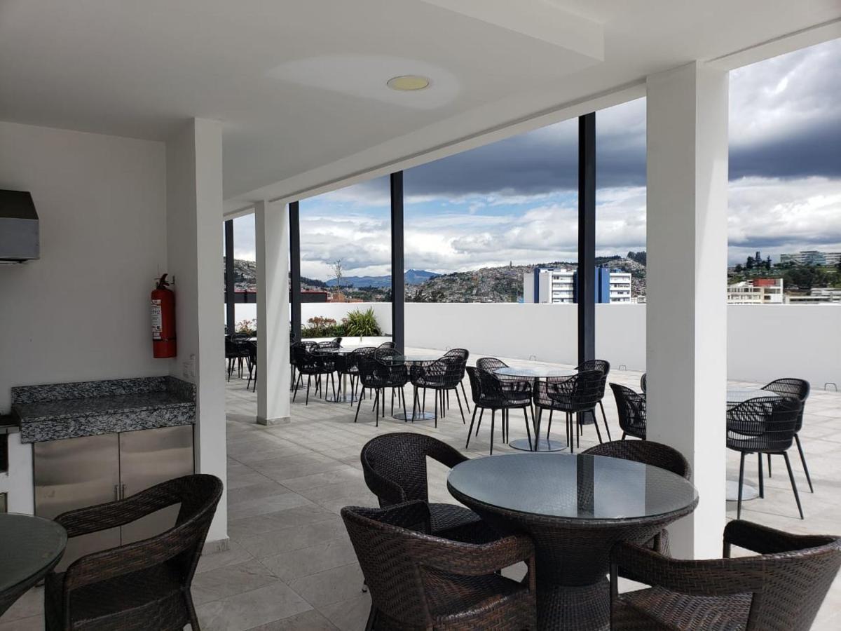 Hermoso Departamento, Centrico Y Tranquilo Quito Exterior photo